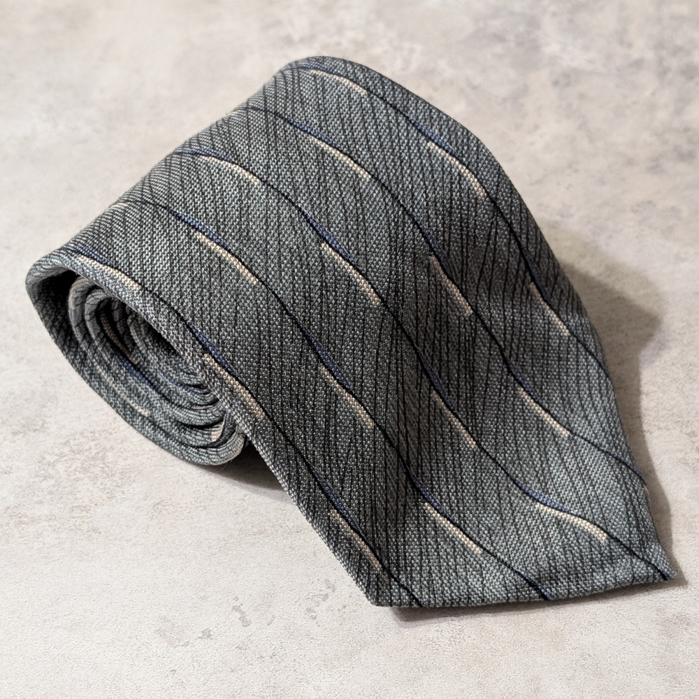Vintage Perry Ellis Portfolio Textured Muted Sage Green Grey Vertical Stripe Tie